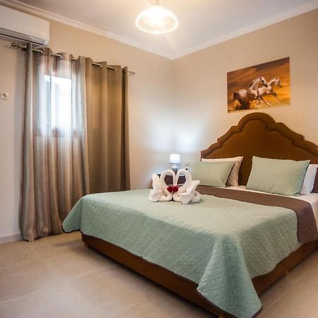 Ta Didymakia Apartments. Argostolion Dış mekan fotoğraf